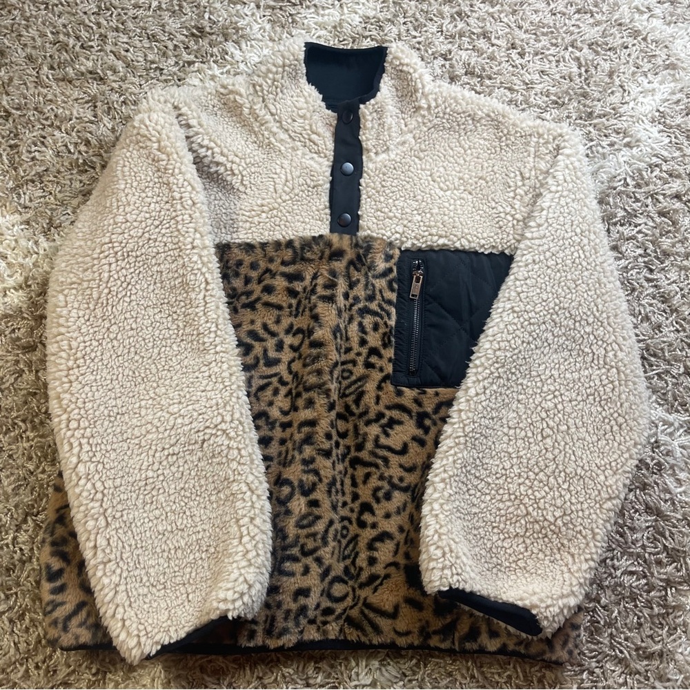 Rails Saga Leopard Print Faux Shearling Pullover … - image 2